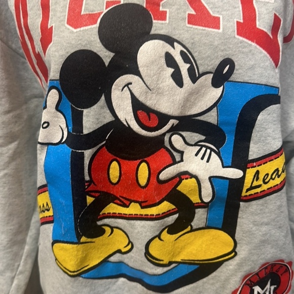 Vintage Disney size medium sweatshirt crew neck - Picture 2 of 11